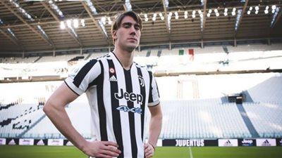 فلاهوفيتش يقود هجوم يوفنتوس أمام فيورنتينا فريقه السابق