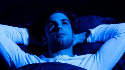 اضطراب النوم قد يكون علامة مبكرة للزهايمر