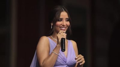 بلقيس تختتم حفلات عيد الأضحي (صور)