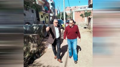 محافظ الشرقية يُشدد على سرعة تغطية خليج الري بعزبة الصبان