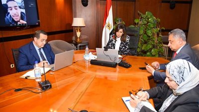 وزيرة الهجرة: رفع تقارير يومية للرئيس السيسى بكافة مستجدات المصريين في أوكرانيا