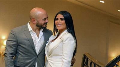 بكيني زوجة محمود العسيلي يثير هوس رواد السوشيال ميديا