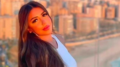 سارة سلامة تشارك جمهورها أحدث جلسة تصوير لها (صور)