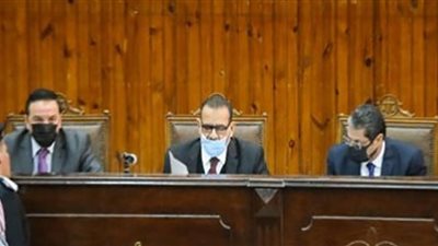 رفع ثالث جلسات محاكمة كريم الهواري للقرار