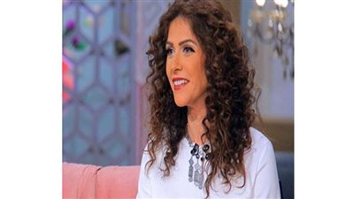 بسمة بفستان لافت في افتتاح مهرجان الأقصر للسينما الأفريقية