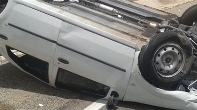 إصابة 7 أشخاص فى حادث انقلاب سيارة بطريق القاهرة- اسيوط