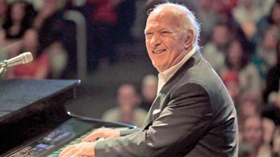 نفاد تذاكر حفل عمر خيرت في الأوبرا