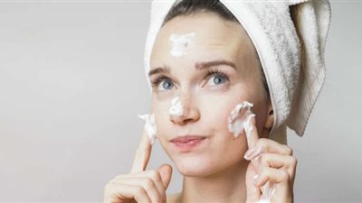 توجد في كل منزل.. 10 منتجات طبيعية تخلصك من حب الشباب للأبد