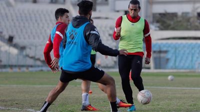 البنك الأهلي يواصل استعداداته لمواجهة المقاصة في الدوري