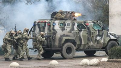 صحيفة عُمانية: الحرب الروسية على أوكرانيا تُنذر بآثار اقتصادية على العالم