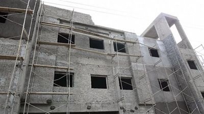 محافظ قنا يتابع الأعمال الإنشائية بوحدة صحة الأسرة بجزيرة العبل