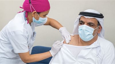 الإمارات تُقدم أكثر من 21 ألف جرعة لقاح كورونا