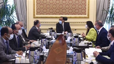 مدبولي يتابع تطوير عواصم المحافظات وإعادة إحياء القاهرة التاريخية