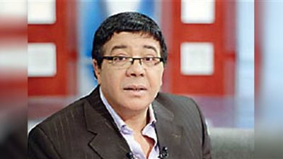 محاكمة الفنان أحمد آدم في اتهامه بالتهرب الضريبي بعد قليل