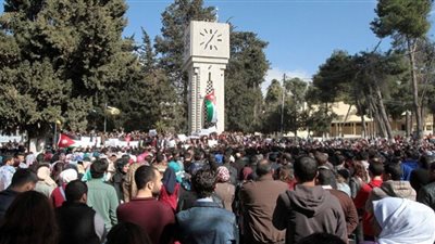 الأردن.. تعليق الدراسة في كلية الكرك الجامعية إثر مشاجرة عنيفة