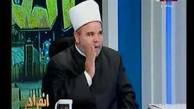 فيديو.. حوار الوفد عن كيف تكون صلاة الله والملائكة على عباده