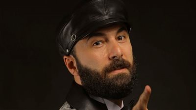 محمود متولي تائِه في 