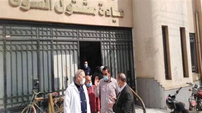 مدير التأمين الصحي بالشرقية يوجه بحسن معاملة المرضى وتسهيل اجراءات تلقى الخدمة لهم