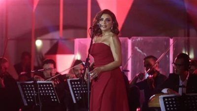 حالة خاصة جداً .. أنغام تلامس قلوب جمهورها بدار الأوبرا (صور)