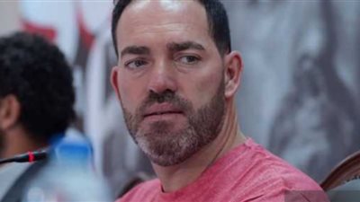 برازيلي وأوروجوياني وكولومبي طلبات سواريش من شركة الكرة بالأهلي