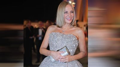 (فيديو) متعرفوش بيحصل فينا إيه ورا الكاميرا.. شيرين رضا تكشف كواليس المشاهد الجريئة