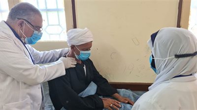 الكشف على 1166 مريض في قافلة طبية بقرية الخرطوم بالبحيرة