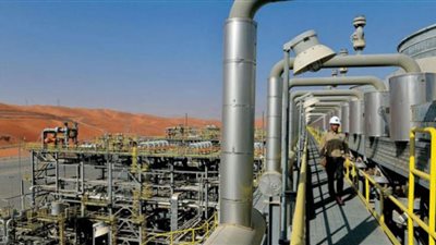 صادرات النفط السعودي تتراجع 4.5%
