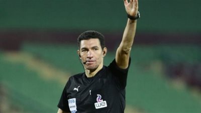 جهاد جريشة يحذر لاعبي الأهلي والزمالك من حكم مباراة القمة