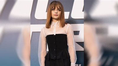 جوي كينج تؤيد الاحتشام في العرض الأول لفيلمها Bullet Train