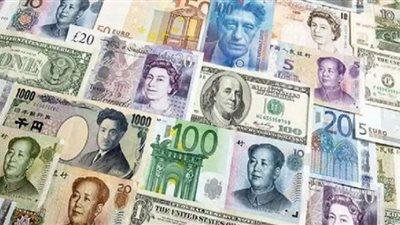 تباين أسعار العملات الأجنبية مقابل الجنيه في ختام التعاملات