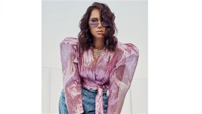 شاهد| ياسمين رئيس تعتمد الأوف وايت في اليوم العالمي للمرأة