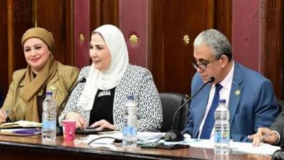 مد مظلة التأمين الصحي للفئات الأكثر احتياجا