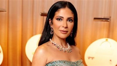 منى زكي حديث السوشيال ميديا بسبب صورة.. تفاصيل