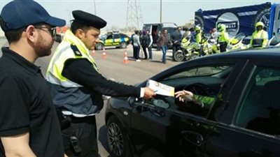 انتشار مروري بالشوارع والميادين لمواجهة تكدسات الظهيرة