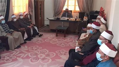 أوقاف الفيوم تبحث المشاركة في مشروع صكوك الإطعام