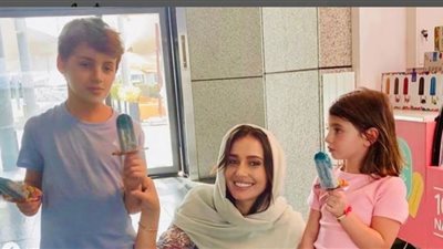 حلا شيحة تمزج بين البساطة والاحتشام والجمهور يغازلها