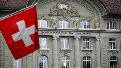 سويسرا تحث رعاياها على مُغادرة روسيا