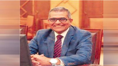 د. أشرف حيدر: جامعة مصر للعلوم والتكنولوجيا ملتزمة بقرار مجلس الوزراء بشأن الطلاب العائدون من أوكرانيا