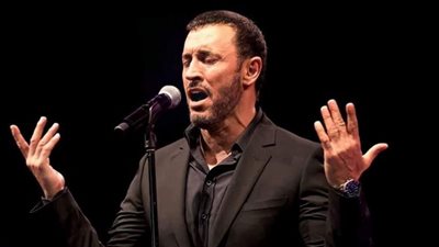 بعد ظهوره على كرسي.. كاظم الساهر يتصدر مواقع التواصل الاجتماعي