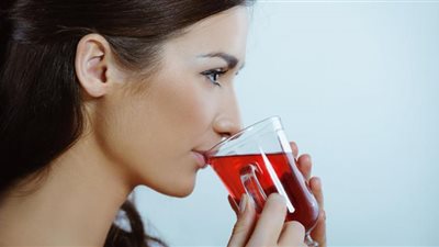 شُرب الشاي يُهدد صحة القلب.. طبيب يُحذر