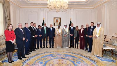 رئيس البرلمان يلتقي ولي عهد الكويت