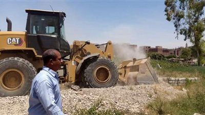 إزالة 15 حالة تعدٍ على الأراضي الزراعية وأملاك الدولة بدشنا