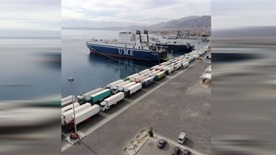 انتظام حركة الملاحة بمواني البحر الاحمر بعد تحسن الاحوال الجوية