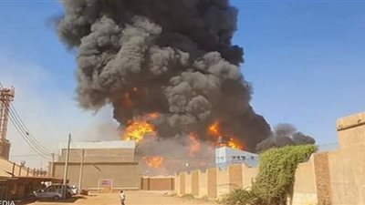 جهات التحقيق تأمر بانتداب المعمل الجنائي لفحص حريق مصنع بلاستيك بشبرا الخيمة