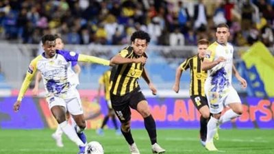 رئيس حكام الاتحاد السعودي: الحكم احتسب ركلة جزاء غير صحيحة للاتحاد أمام النصر