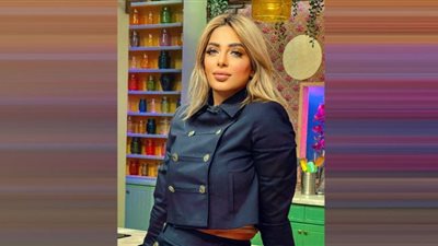 بفستان مُجسم.. مي حلمي تُعبّر عن حبها للون الأزرق في أحدث ظهور