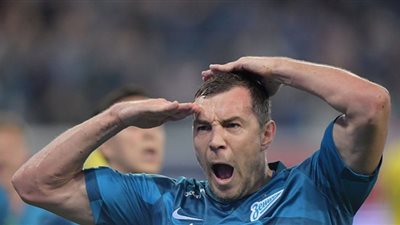 أرتيوم قائد منتخب روسيا يطلب استبعاده من معسكر الفريق