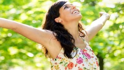 افرحوا وهيصوا.. دراسة: المتفائلون قد يعيشون حياة أطول وأكثر صحة