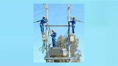 فصل التيار الكهربائي عن ١٤ منطقة بنجع حمادي