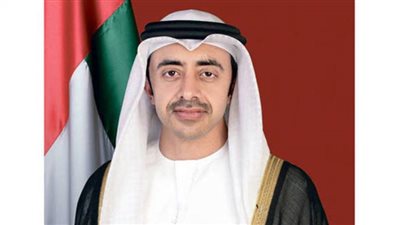 الإمارات تدعم الجهود السلمية لحل أزمة أوكرانيا